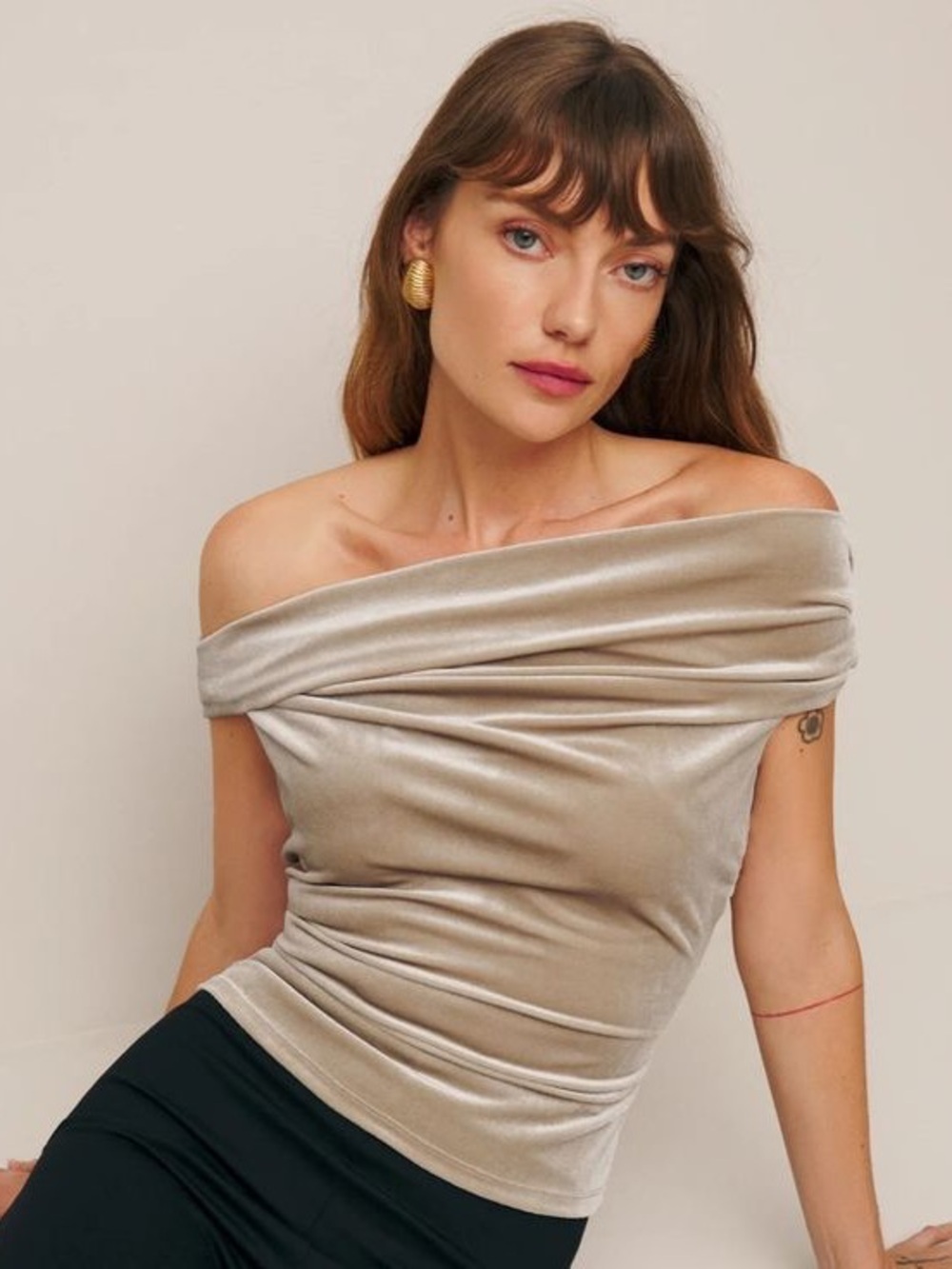 Off-Shoulder Velvet Top in Light Beige